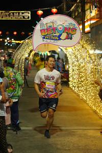 BIB: 50438, 
                            <button type="button" onclick="openModal(21831613)" class="btn btn-primary btn-sm float-right btn-popup" data-toggle="modal" data-target=".modal-high-quality">
                        <i class="fas fa-shopping-cart"></i> Add to Cart
                    </button>
                                            <button type="button" onclick="isThisMe(21831613, true)" class="btn btn-success btn-sm float-right btn-popup btn-isme hidden" data-toggle="tooltip" data-placement="bottom" title="นี่คือรูปของคุณใช่ไหม คลิกที่นี่เพื่อเอาเข้าอัลบั้ม">
                        <i class="fas fa-plus"></i> Add to album
                    </button>
                    <button type="button" onclick="isThisMe(21831613, false)" class="btn btn-warning btn-sm float-right btn-popup btn-isnotme hidden">
                        <i class="fas fa-ban"></i> Remove from album
                    </button>